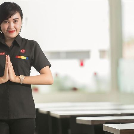Amaris Hotel Bengkulu Buitenkant foto