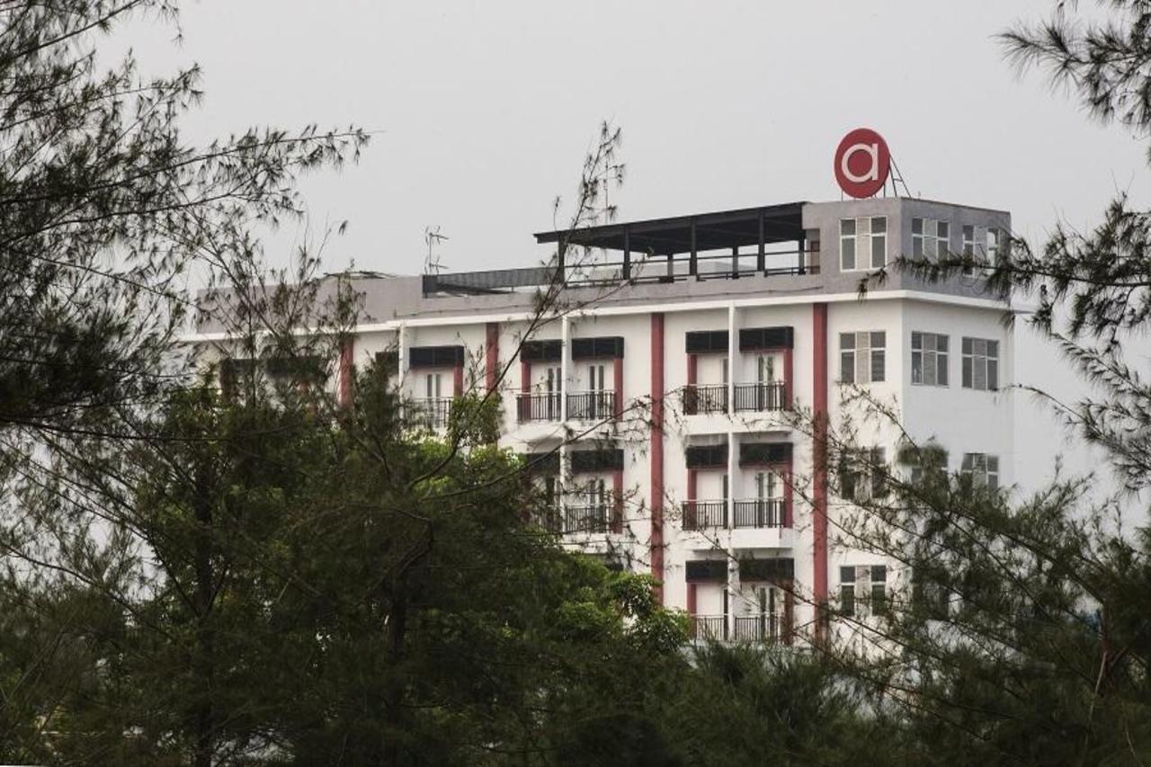 Amaris Hotel Bengkulu Buitenkant foto