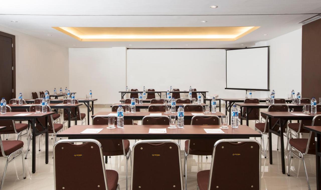 Amaris Hotel Bengkulu Buitenkant foto
